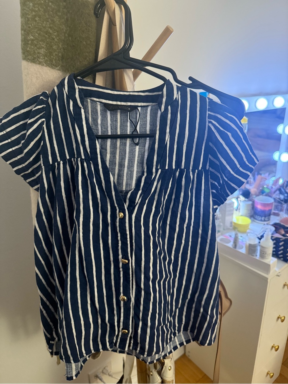 Zara Women's Navy & White Striped Button-Front Top
